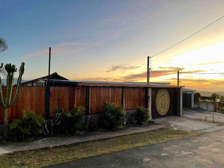 Chalet Zen Bella Vista San Juan  エクステリア 写真