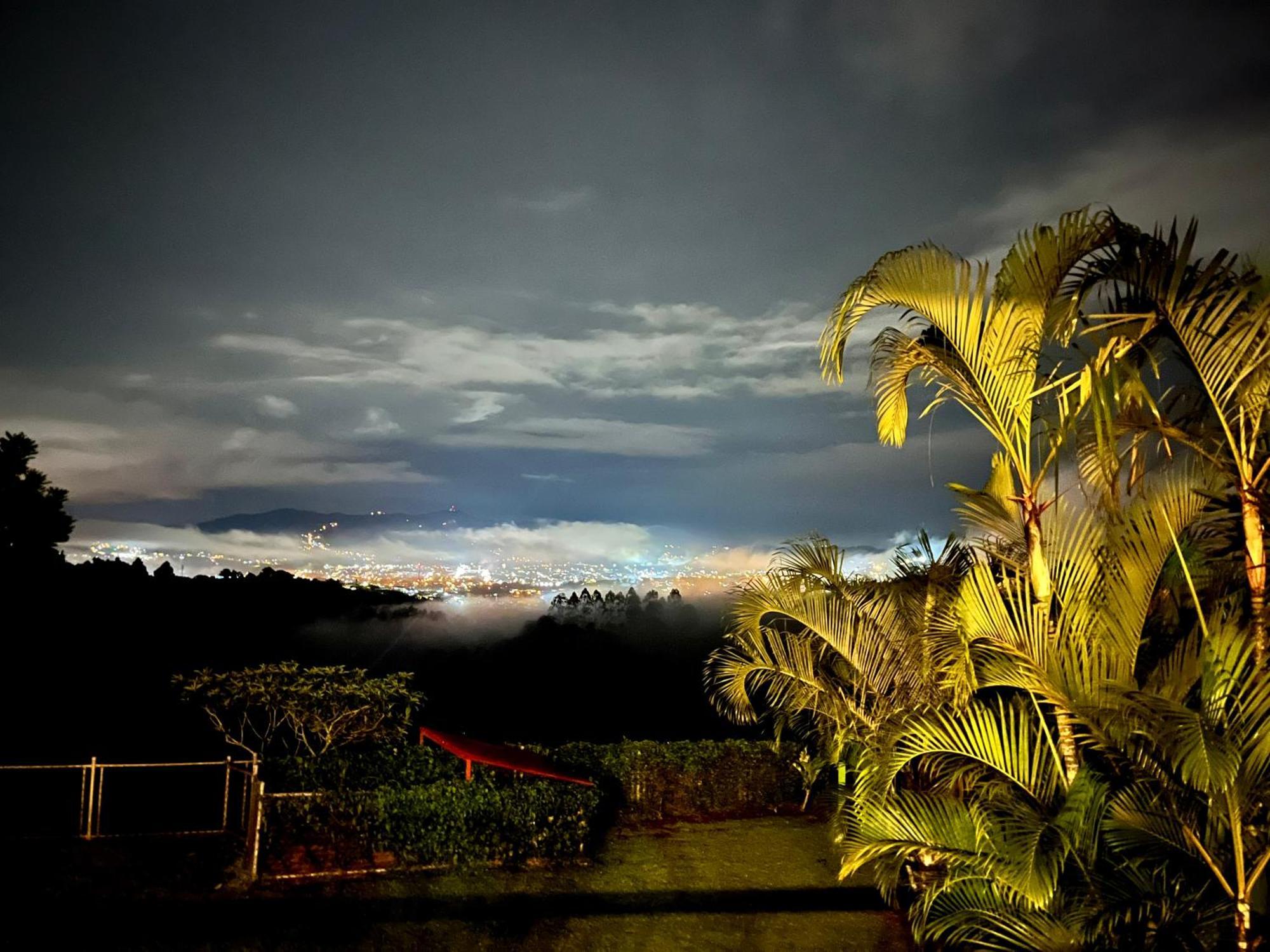 Chalet Zen Bella Vista San Juan  エクステリア 写真